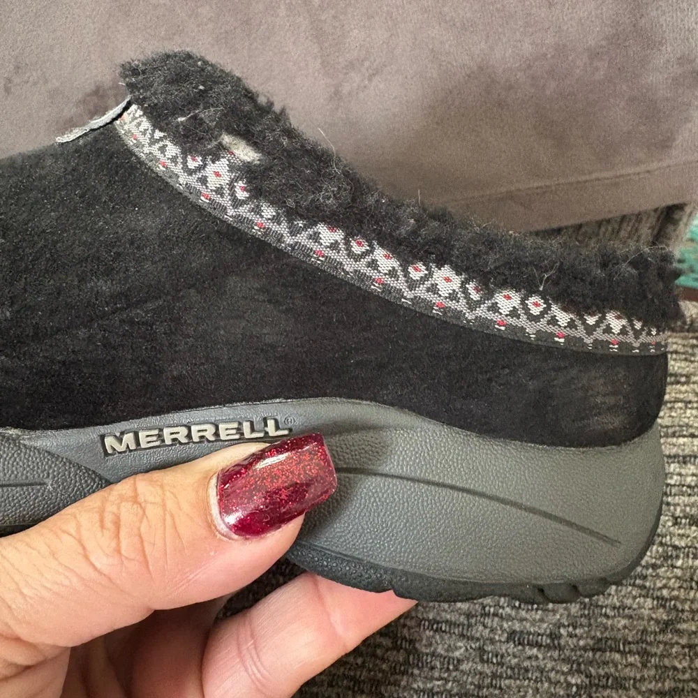 Girls Merrell Black Suede Slip On Shoes Size 2.5